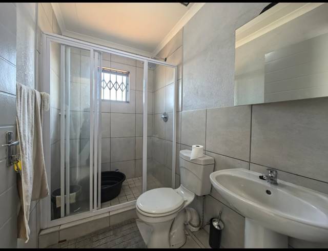 3 BEDROOM HOUSE FOR SALE IN SELCOURT